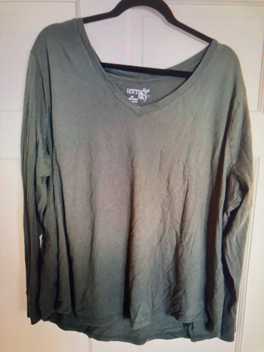 Olive Green V-Neck Long Sleeve Top